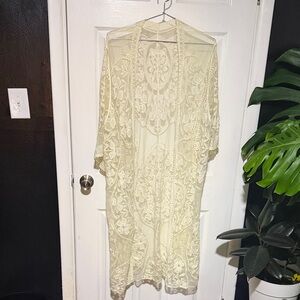 Elegant Cream Lace Kimono